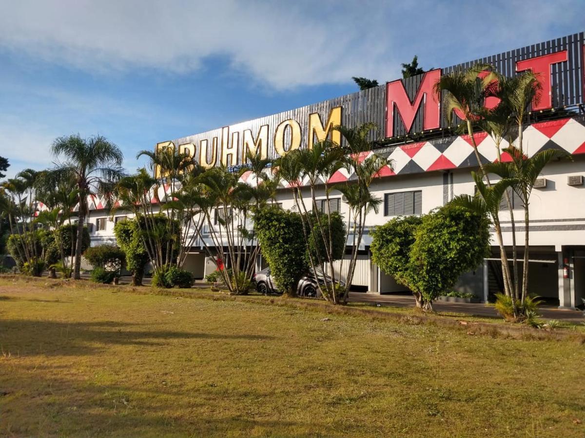 Bruhmom Motel Валиньюс Экстерьер фото