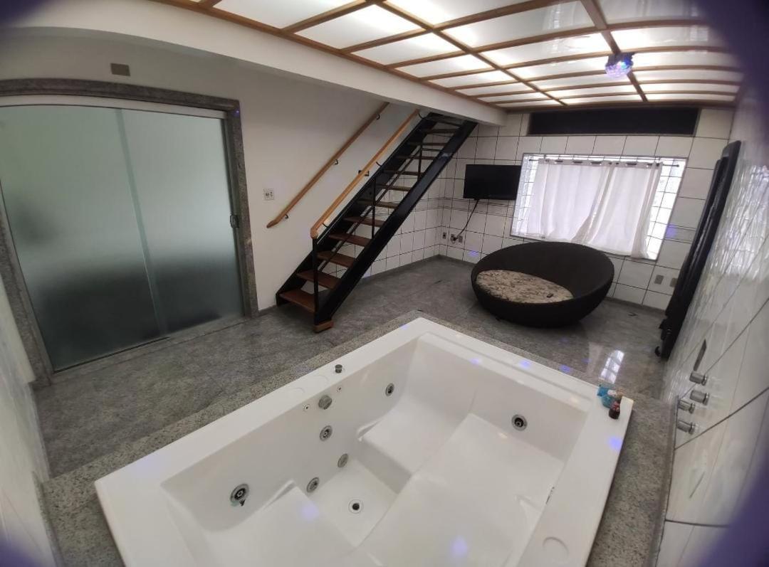 Bruhmom Motel Валиньюс Экстерьер фото